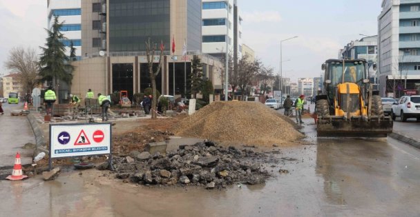 Gebze'de Yol Yönleri Değişiyor