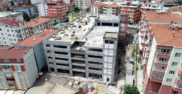 Gebze'deki 7 katlı otoparkın iç kısım çalışmaları başladı