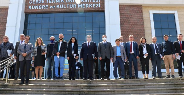 Gebze'nin Gururu Gebze Teknik Üniversitesinde Rektör Değerlendirilmesi