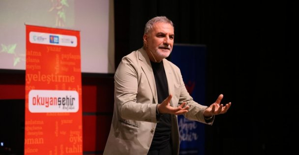 'Gece Açan Çiçekler” Okuyan Şehir'de tahlil edildi