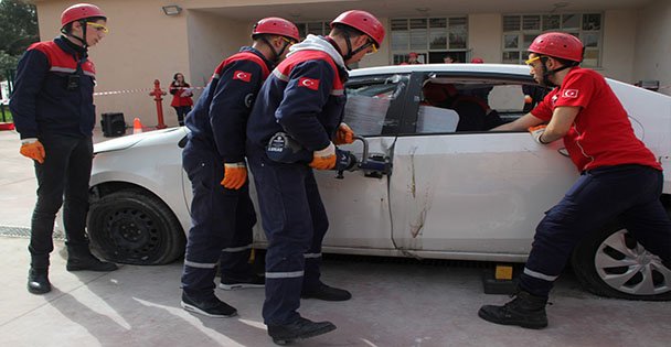Geleceğin kurtarıcıları böyle yetişiyor