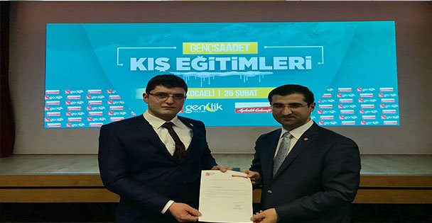 Genç Saadet İzmit'te Bayyrak Değişimi