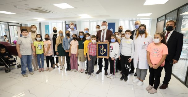 ‘'Gençler Bu Hayatı Onurunuzla Ve Başınız Dik Yaşayın''