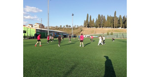 GENÇLER HEDEFLERİNE BELEDİYE'NİN KURSLARINDA HAZIRLANIYOR