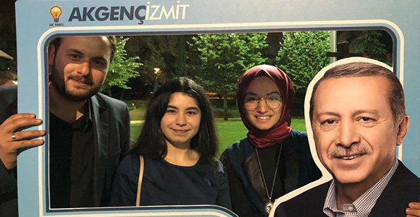 Gençlere verilen değerin en büyük örneğiyim