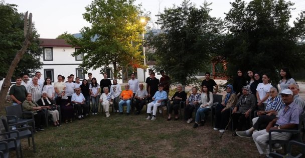 Gençlik Kampında Kuşaklar Buluştu