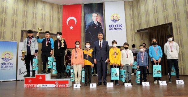 GÖLCÜK OKULLAR ARASI SATRANÇ TURNUVASI TAMAMLANDI
