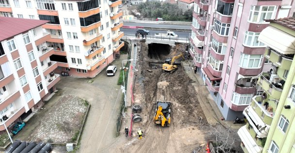 Gölcük Ulaşlıda inşa edilen alt geçit projesiyle ulaşım kesintisiz hale gelecek