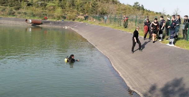 Gölete Düşen Çocuğun Cansız Bedenine Ulaşıldı