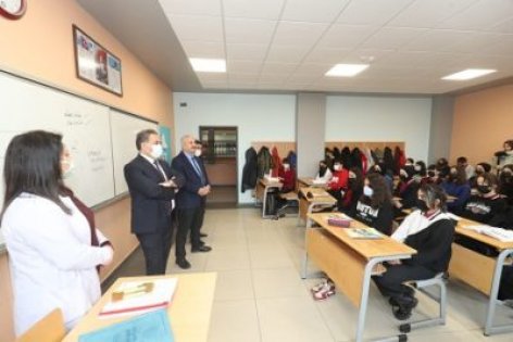 Güler ve Büyükgöz Atatürk Anadolu Lisesi'nde