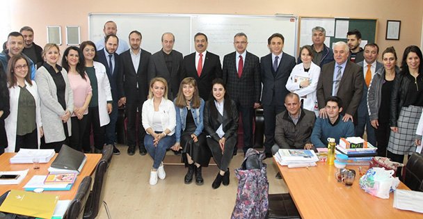 Güler ve Köşker'den lise ziyareti