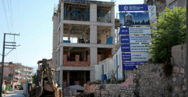Gültepe Kültür Merkezi'nde Tuğla Duvar İmalatı Başladı