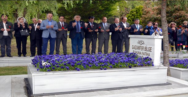 Güreşçi Gazanfer Bilge mezarı başında anıldı