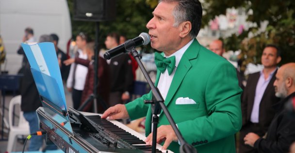 Hababam Vokal Grubu'ndan Gölcük'te Muhteşem Konser