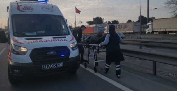 Hafif ticari aracın çarptığı kadın hayatını kaybetti