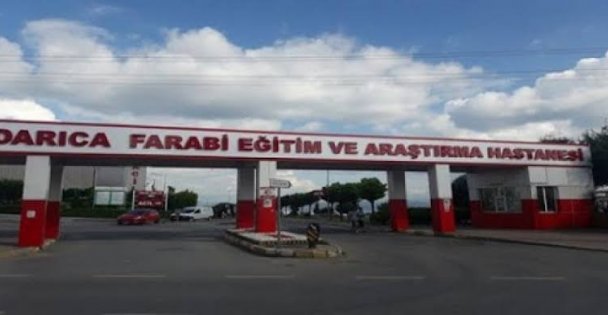 Hastane güvenlik amirine testereyle saldırmaya çalışan kişi engellendi