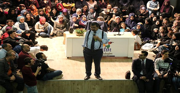 Hayati İnanç'ın Seminerine Yoğun İlgi