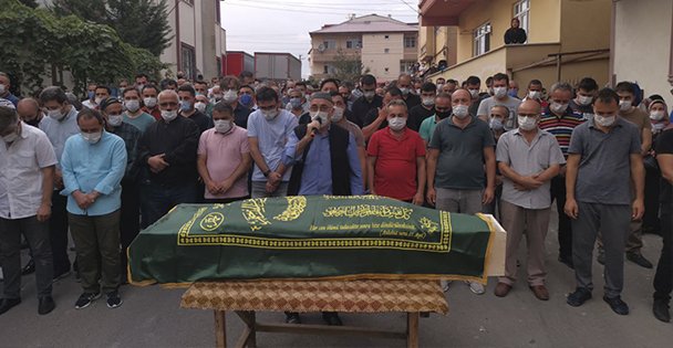 Hayatını kaybeden işçi toprağa verildi