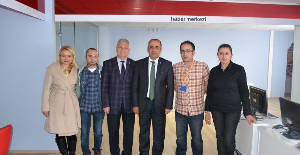 Haydar Akar'dan gazetemize ziyaret