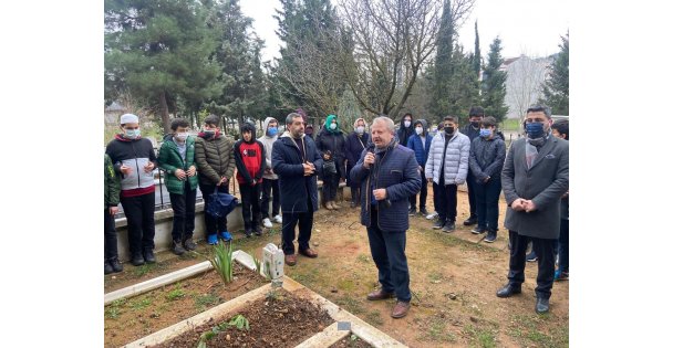 Hayırsever Muzaffer Altıntaş Mezarı Başında Anıldı