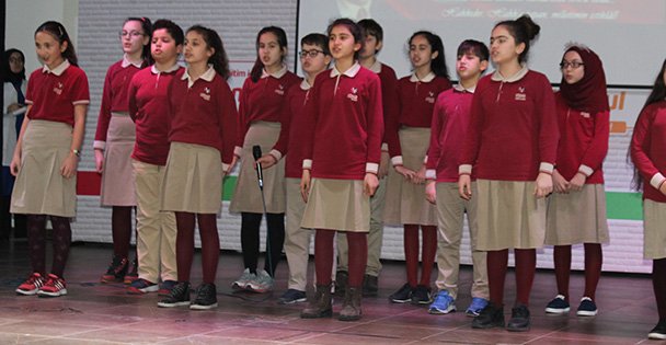 Hisar Koleji Mehmet Akif Ersoy'u Andı