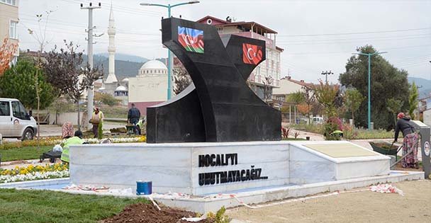 Hocalı Anıtı tamamlandı