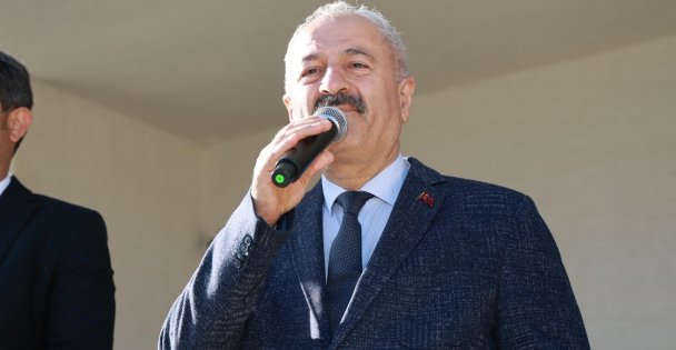 İbn-i Sina MTALde Bayrak Töreni