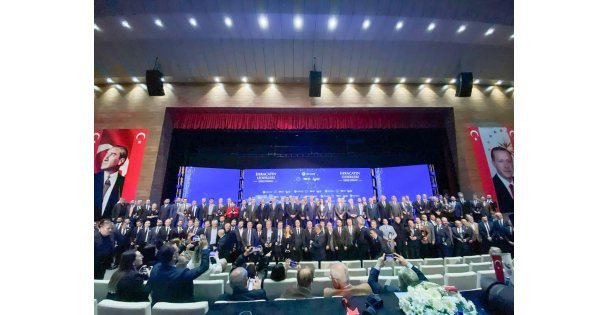 'İhracatın Liderleri Ödül Töreni” Ticaret Bakanımız Sayın Ömer Bolat ve Vali İlhami Aktaş, Katılımlarıyla Gerçekleşti