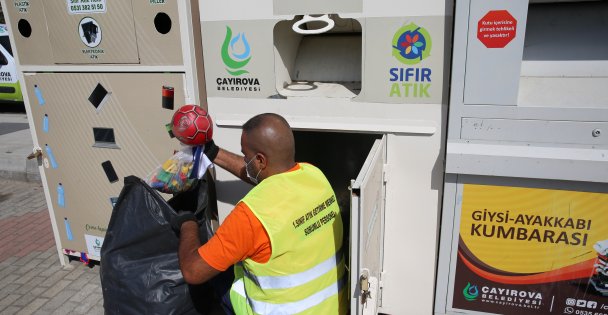 İkinci el oyuncaklar mutlu ediyor