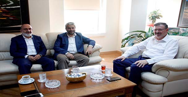 İlhan Bayram'a ilk ziyaret Ergün'den