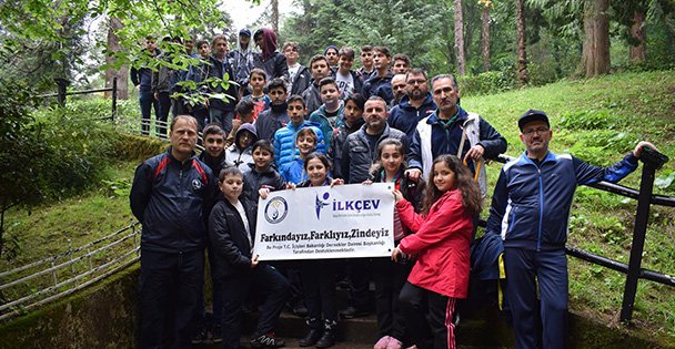 İLKÇEV Gençlik Yalova'da Yürüdü