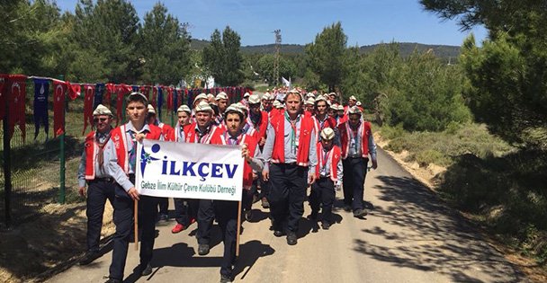 İLKÇEV'den 57. Alaya vefa yürüyüşü