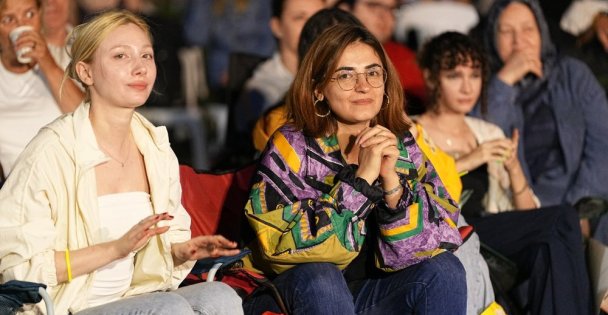İlt: Kocaeli'de yaz neşesi Büyükşehir'le renkleniyor