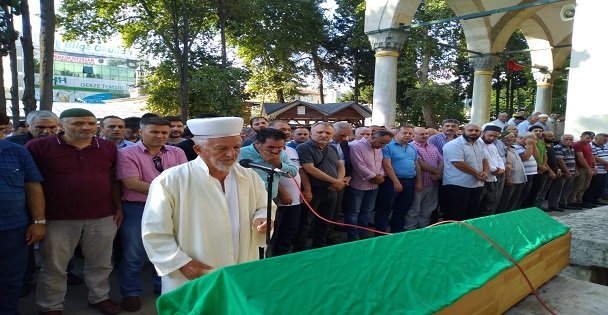 İmam Hatip Camiasını Üzen Kaza