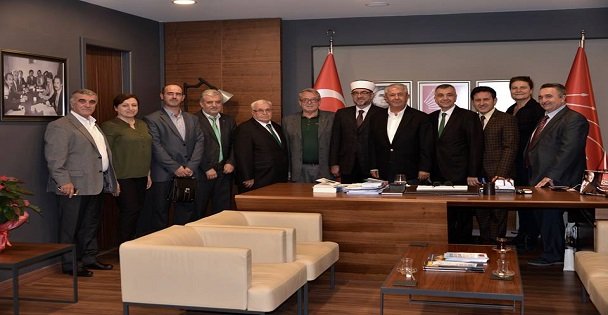 İskeçe Müftüsü CHP'yi ziyaret etti