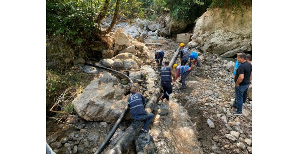İSU EKİPLERİ, BARTIN'DA YARALARI SARIYOR