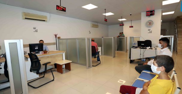 İSU'da düşürülen para aboneye teslim edildi