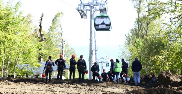 İtfaiyeden Teleferikte Nefes Kesen Tatbikat