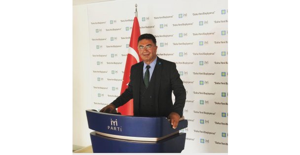 İYİ partiden yeni yıl mesajı