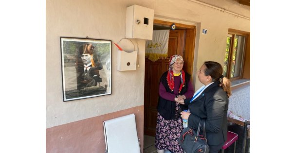 İyi Parti'li Kadınlar Sahayı Boş Bırakmıyor!