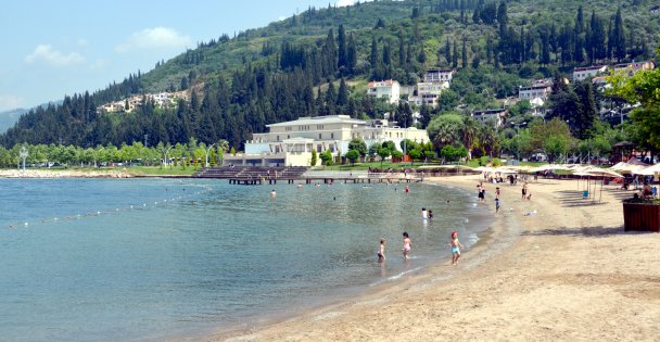 İzmit Körfezi'nin bazı kesimlerinde müsilaj yoğunluğu azaldı