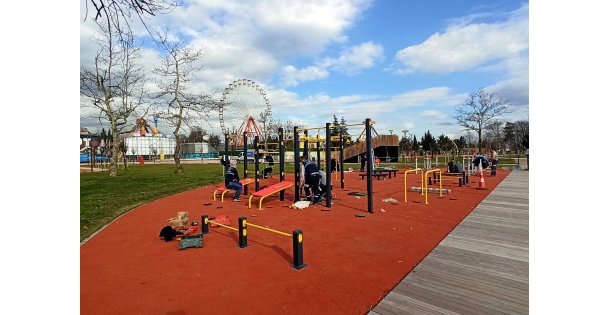 İzmit Millet Bahçesi yeni spor alanlarına kavuştu