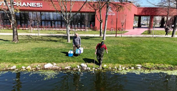 İzmit Millet Bahçesinde su göletine bilimsel çalışma