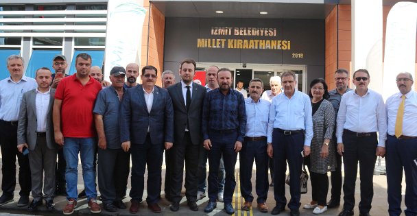 İzmit'te 'Millet Kıraathanesi' Tanıtıldı