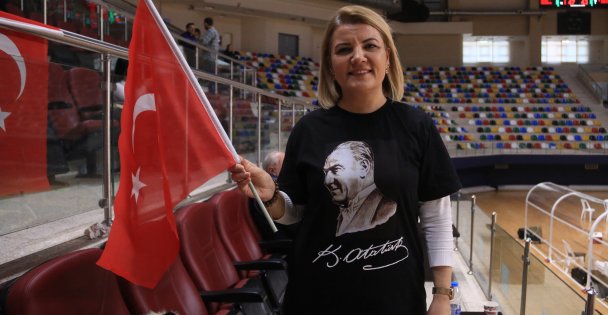 Kadınlar Basketbol Süper Ligi: İzmit Belediyespor: 93 - Galatasaray: 79