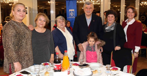 Kadınlarımızın Öncülüğünde Ulaşacağız!
