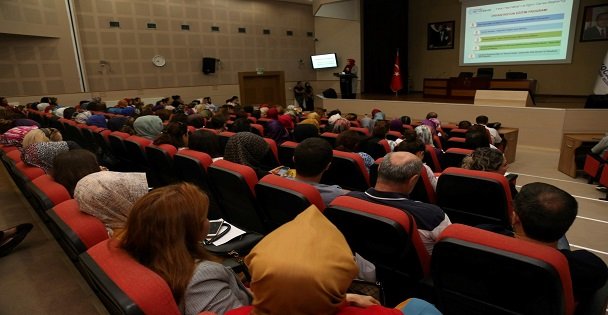 Kadroya geçen personele oryantasyon eğitimi
