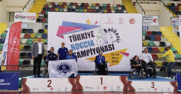 Kağıtspor başarıya ambargo koydu