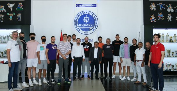 Kağıtspor Voleybolda İmzalar Atıldı