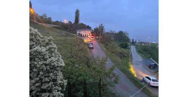 Kamyonet Devrildi, Kasada Bulunan Çocuklar Yaralandı